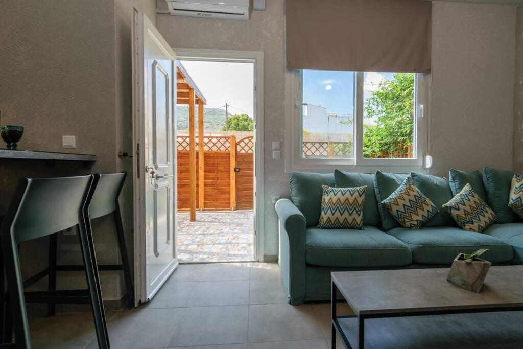 Konstantinos , Luxury Maisonette In Chania Mourniai Exterior photo